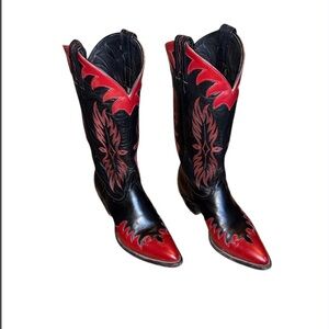 Tony Lama Black and Red Leather Western Cowboy Boots - Pointed Toe Heeled